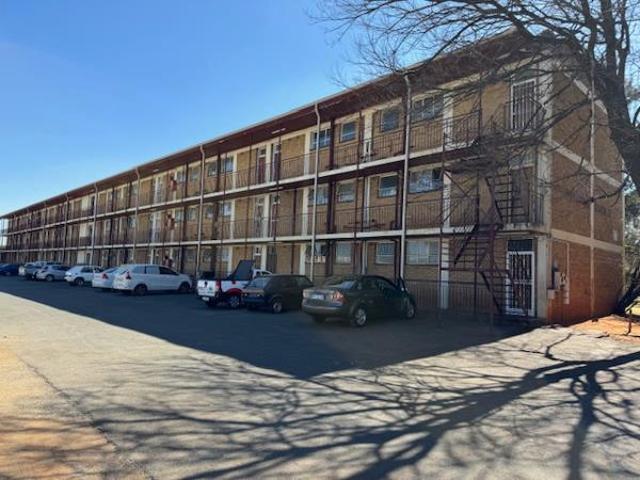 Flat for rent in Ekurhuleni, Gauteng