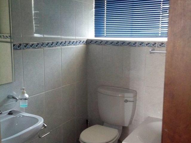 Flat for rent in Waterkloof, Gauteng