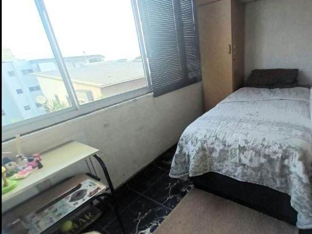 Flat for sale in Seaview, Kwazulu-natal