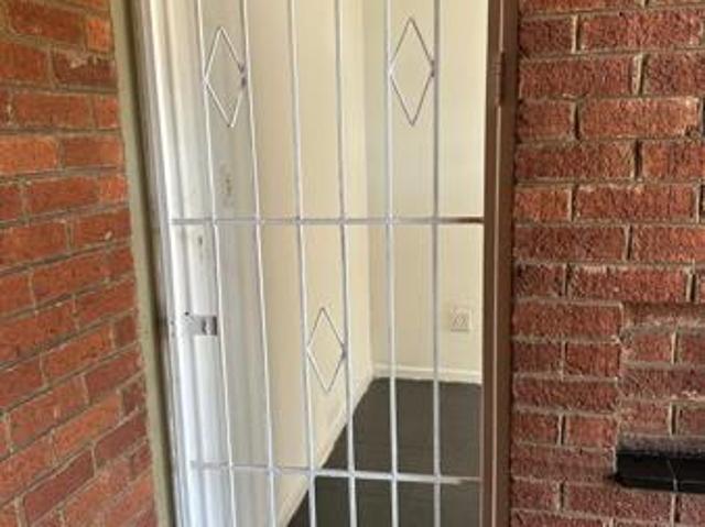 Apartment for rent in Seaview, Kwazulu-natal