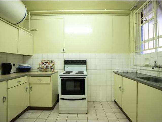 Flat for rent in Waterkloof, Gauteng