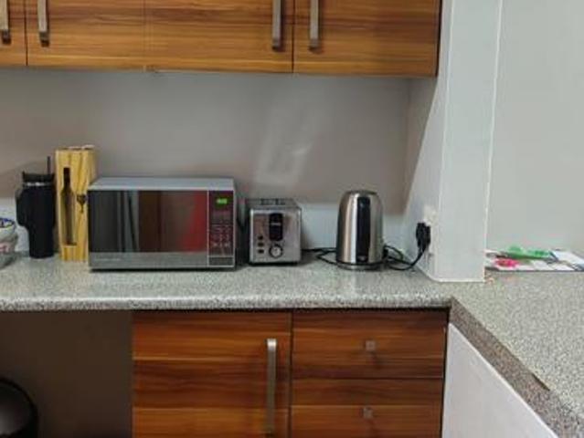 Flat for rent in Seaview, Kwazulu-natal