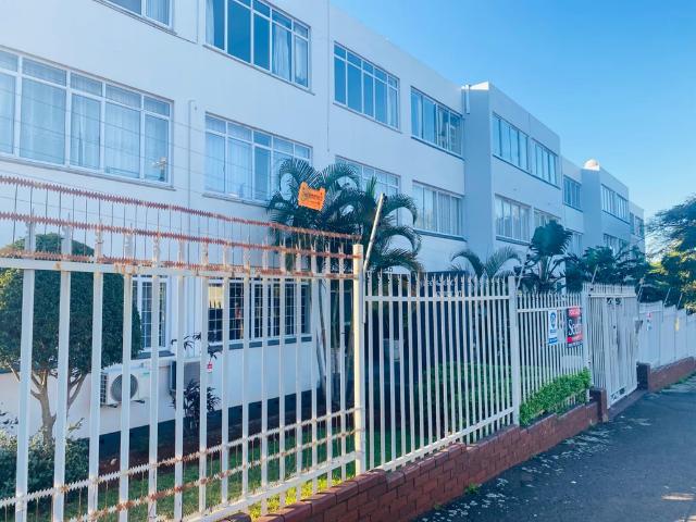Apartment for rent in Seaview, Kwazulu-natal