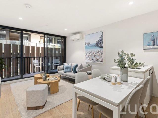Apartment for sale in West Melbourne, Melbourne