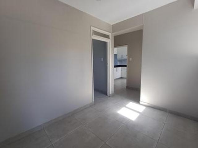 Apartment for rent in Seaview, Kwazulu-natal