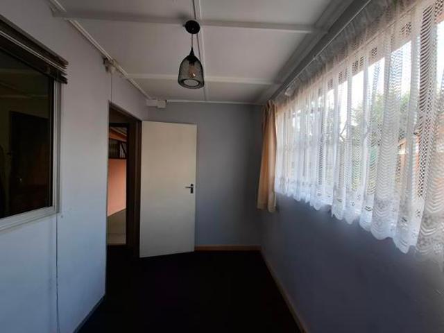 Property for rent in Seaview, Kwazulu-natal
