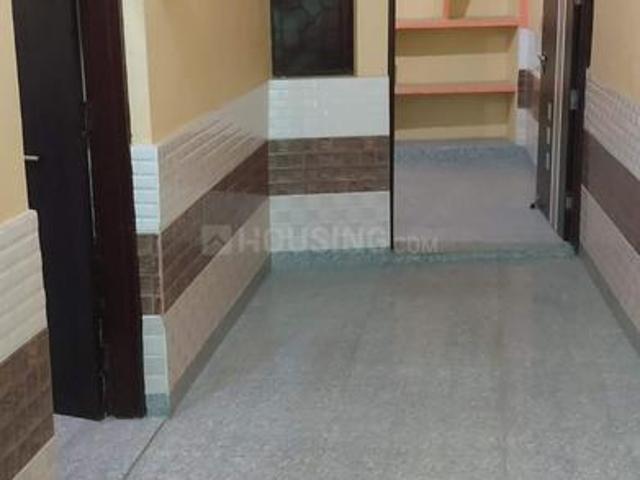 Flat for rent in North Delhi, Deri