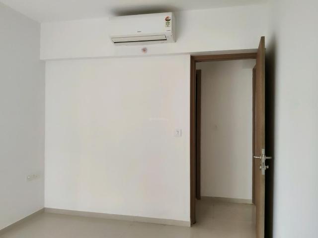 Flat for rent in Lodha Upper Thane, Surai