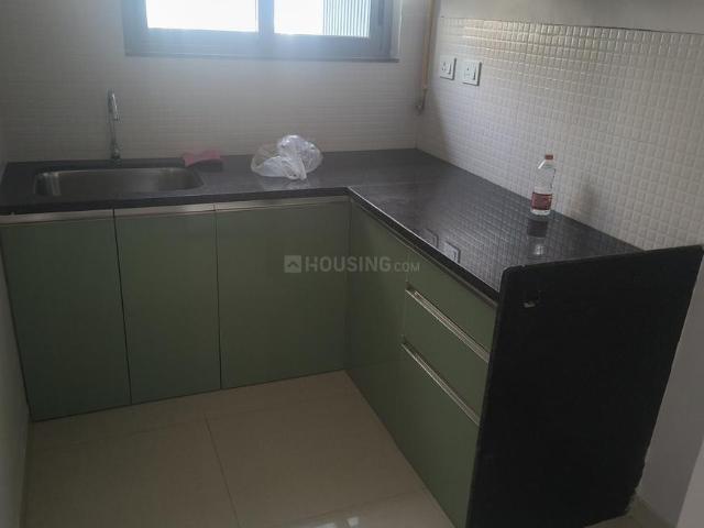 Flat for rent in Mulund Colony, Mumbai Suburban District