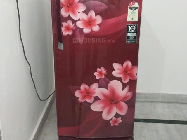 Flat for rent in West Delhi, Deri