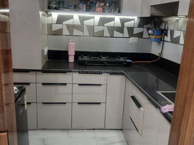 Flat for rent in West Delhi, Deri