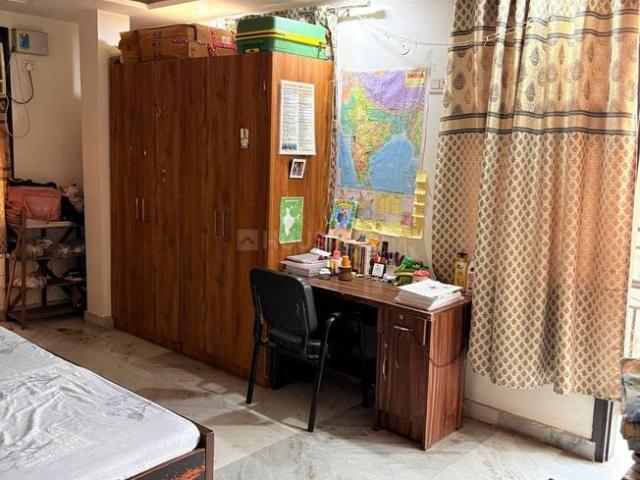 Flat for rent in Rajendra Nagar, Delhi