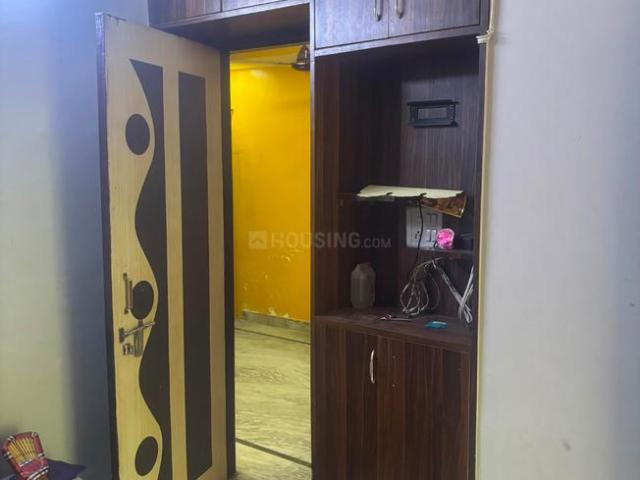 Flat for rent in North Delhi, Deri