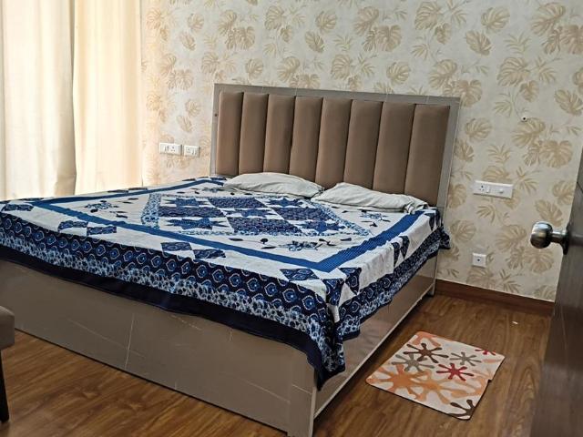 Flat for rent in Ghaziabad