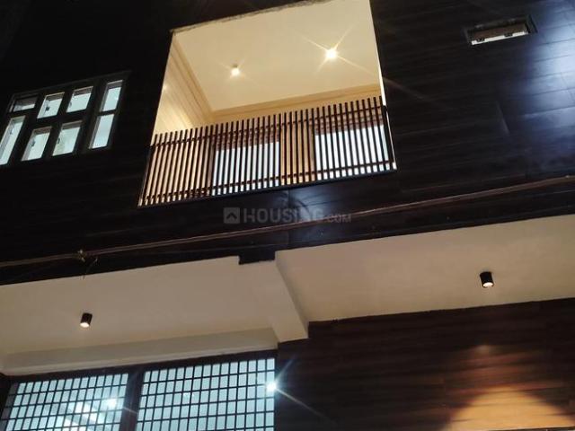 Flat for rent in South West Delhi, Deri