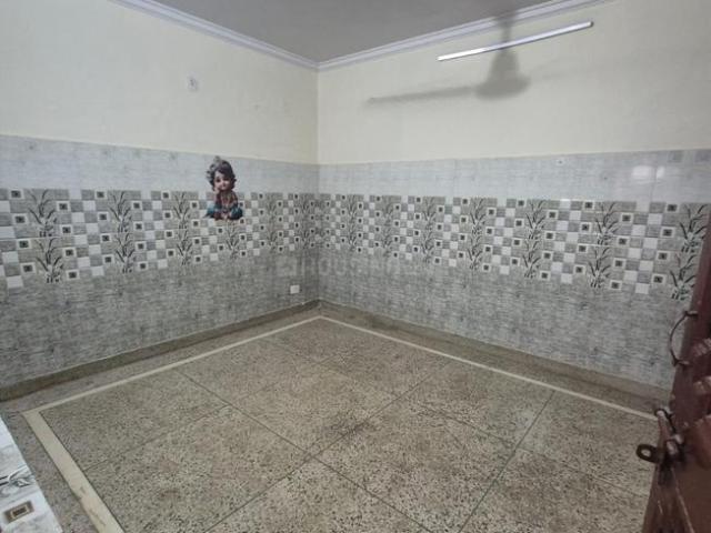 Flat for rent in East Delhi, Deri