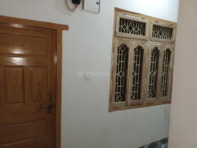 Flat for rent in Varanasi, Arunachal Pradesh