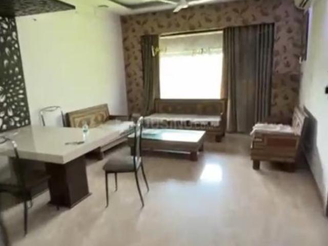 Flat for rent in West Delhi, Deri