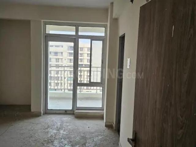 Flat for rent in Madya