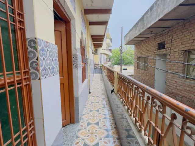 House for rent in Varanasi, Arunachal Pradesh