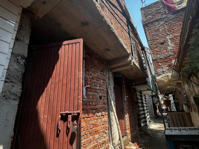 House for sale in West Delhi, Deri