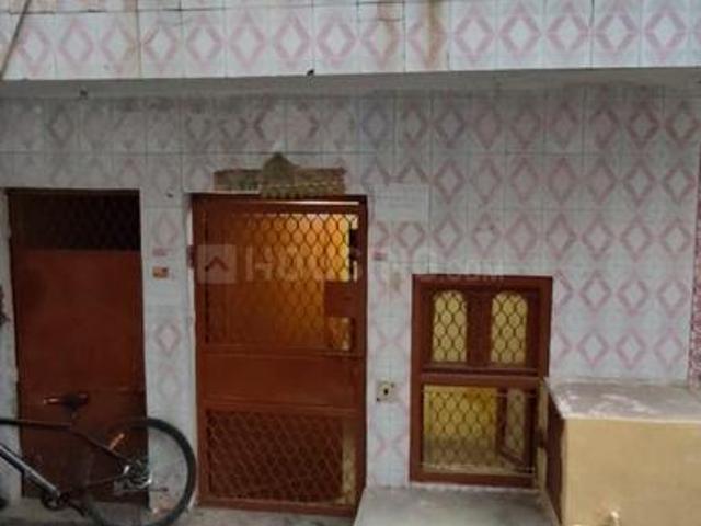 House for sale in North East Delhi, Deri