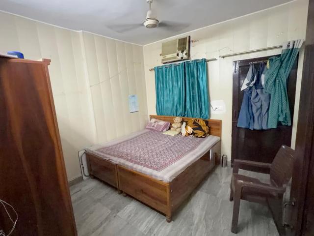 House for rent in West Delhi, Deri