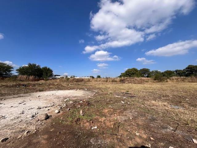 Land for sale in Hartbeespoort Dam Nature Reserve, North West