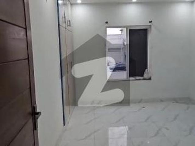 Apartment for rent in Faisalabad, Islamabad Capital Territory