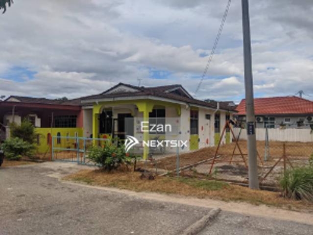 Shop for sale in Petaling, Subang Jaya