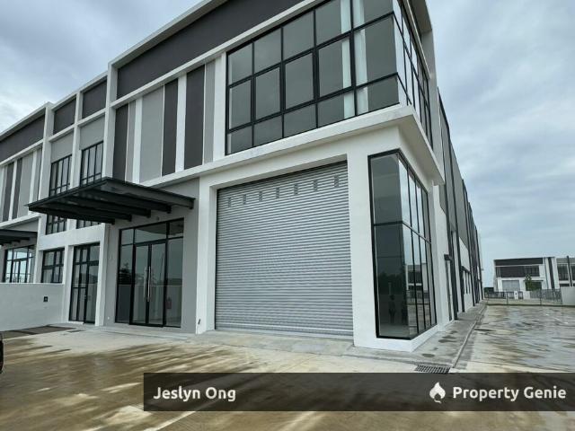 Warehouse for rent in Johor