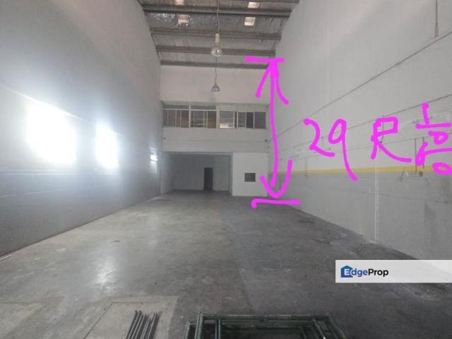 Warehouse for rent in Langat, Selangor