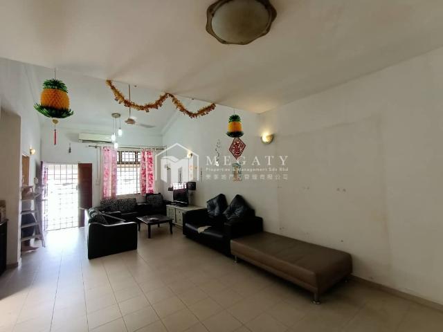House for rent in Taman Ungku, Johor Bahru