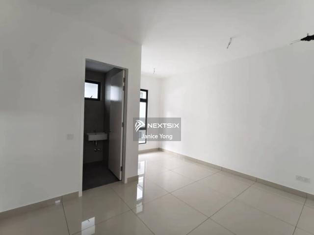 Warehouse for rent in Georgetown, Penang
