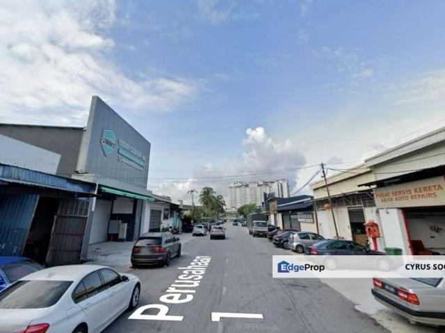 Warehouse for sale in Selayang, Selangor
