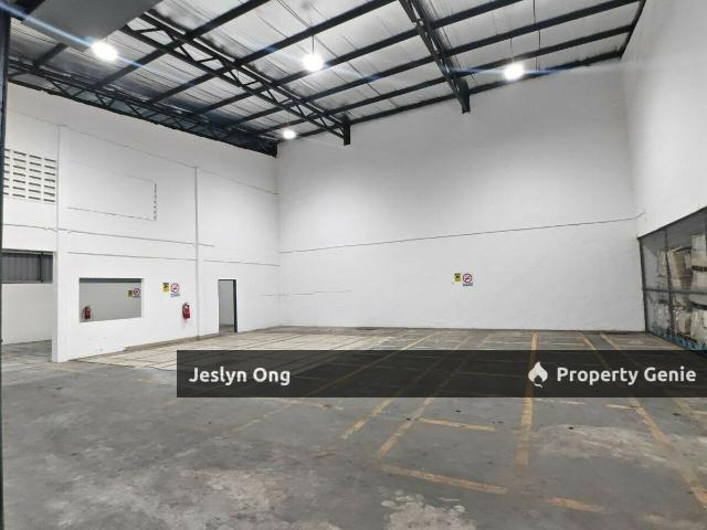Warehouse for rent in Kawasan Perindustrian Desa Plentong, Plentong