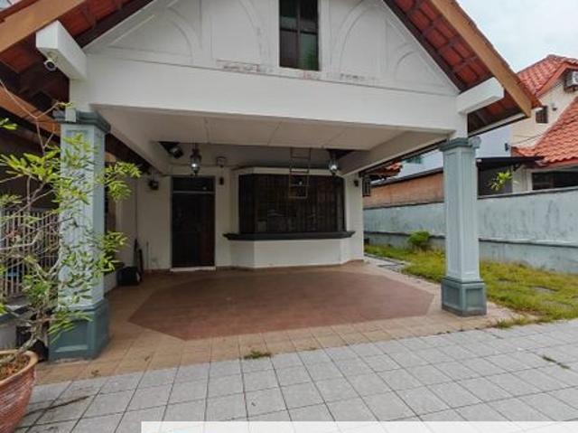 House for sale in Ulu Tiram, Johor