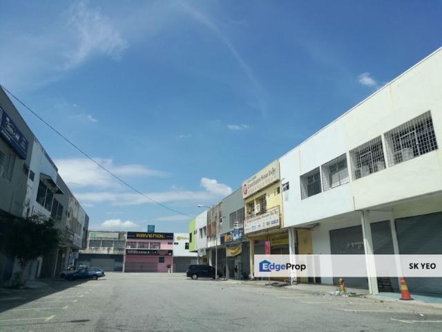 Warehouse for sale in Petaling, Alam Impian
