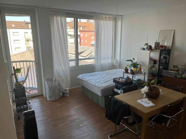 Apartment mieten in Einigen, Zürich