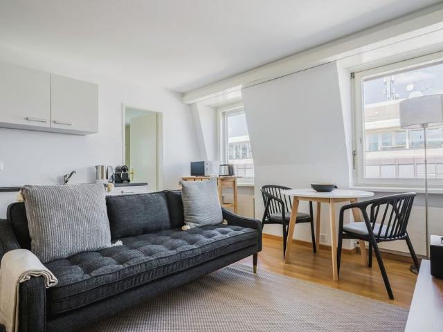 Haus mieten in Einigen, Zürich