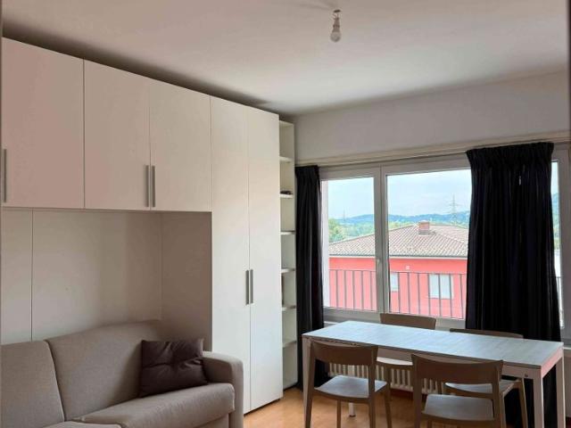 Haus mieten in Mendrisio, Tessin