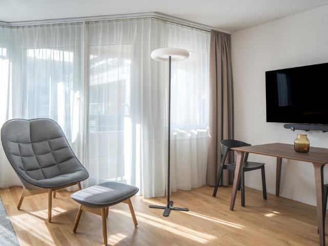 Apartment mieten in Einigen, Zürich