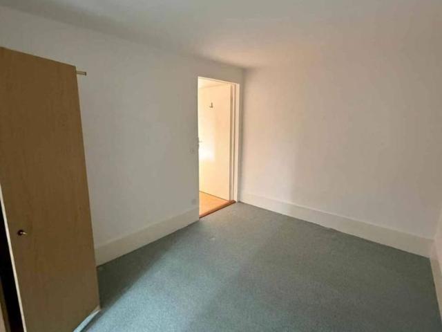 Haus mieten in Grandson, Waadt