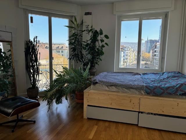 Apartment mieten in Einigen, Zürich