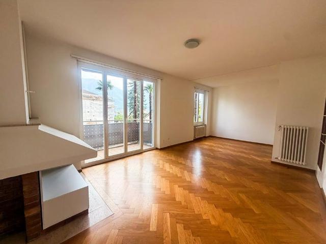 Haus mieten in Muralto, Tessin