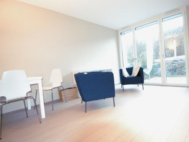Studio mieten in Saint-Sulpice (VD), Waadt