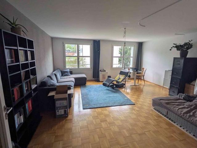 Apartment mieten in Einigen, Zürich