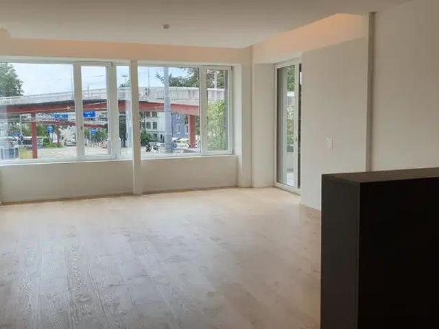 Apartment mieten in Einigen, Zürich