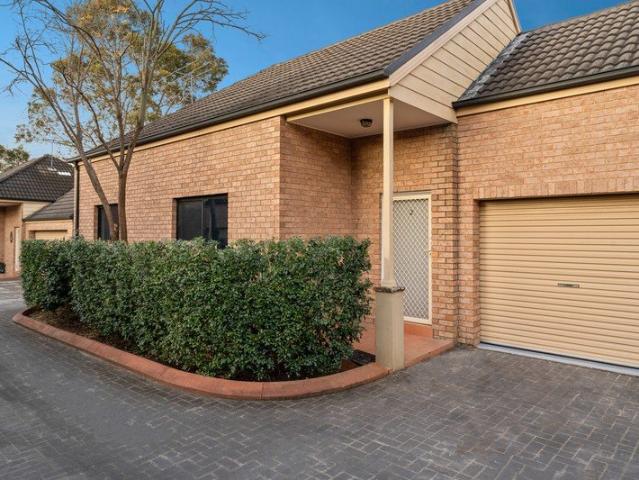 Townhouse for sale in Sydney, New South Wales