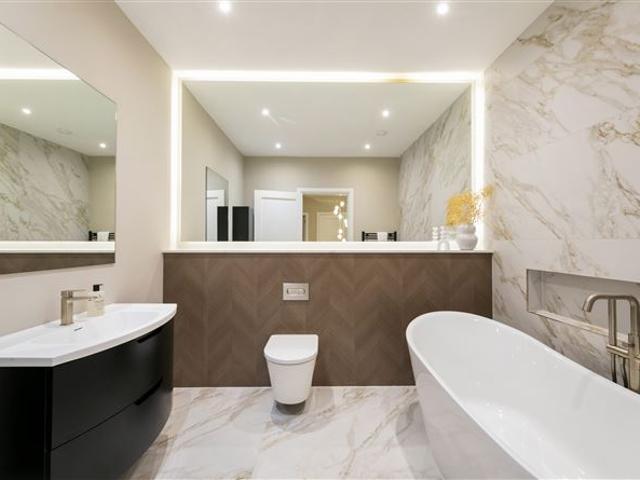 Detached House for sale in Enniskerry, North Tipperary